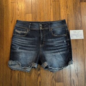 Maurices High Rise Dark Wash Cut-off Cuffed Jean Shorts Distressed Womens 7/8
